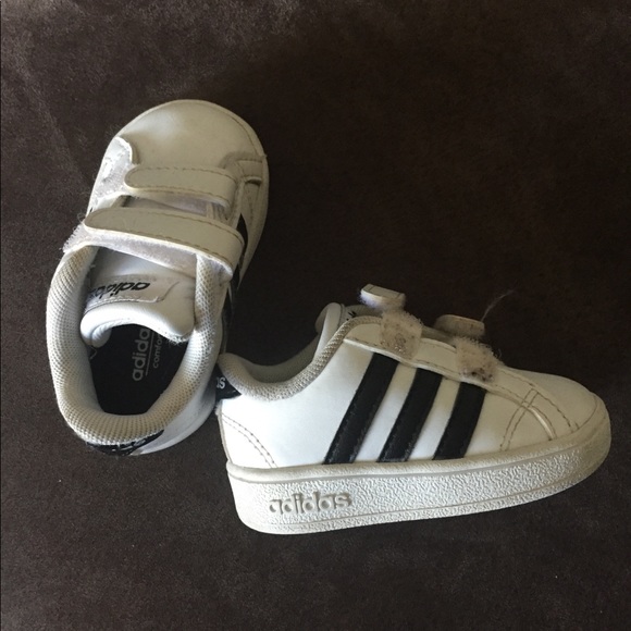 adidas baby shoes size 3